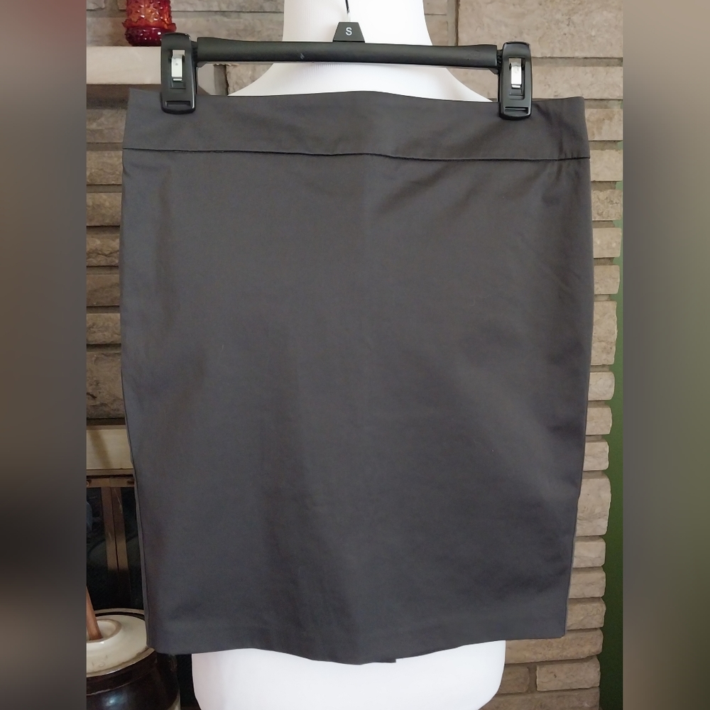 Forever 21 Juniors Dark Gray Mini Skirt Size L Skirt